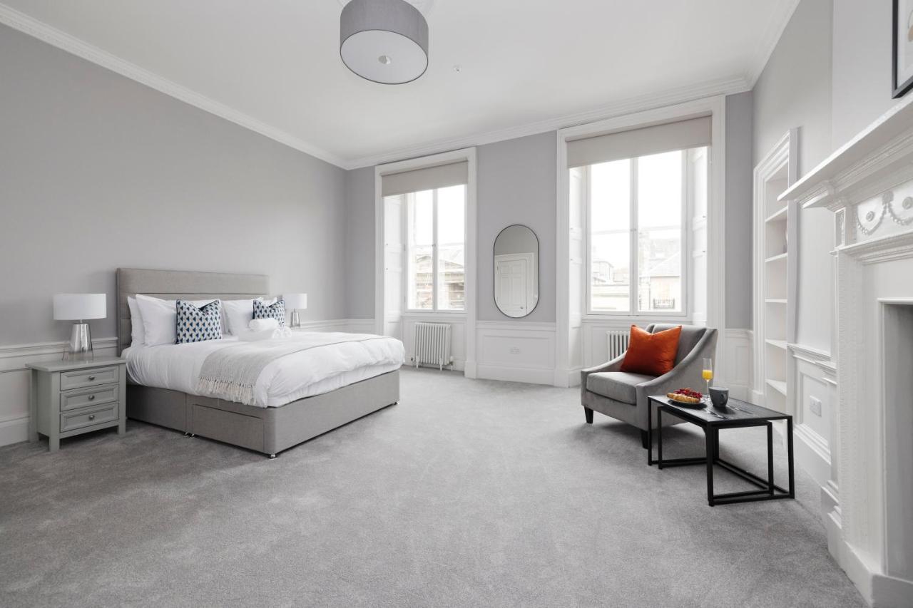 Joivy Luxurious Apt On Notable George Street 에든버러 외부 사진